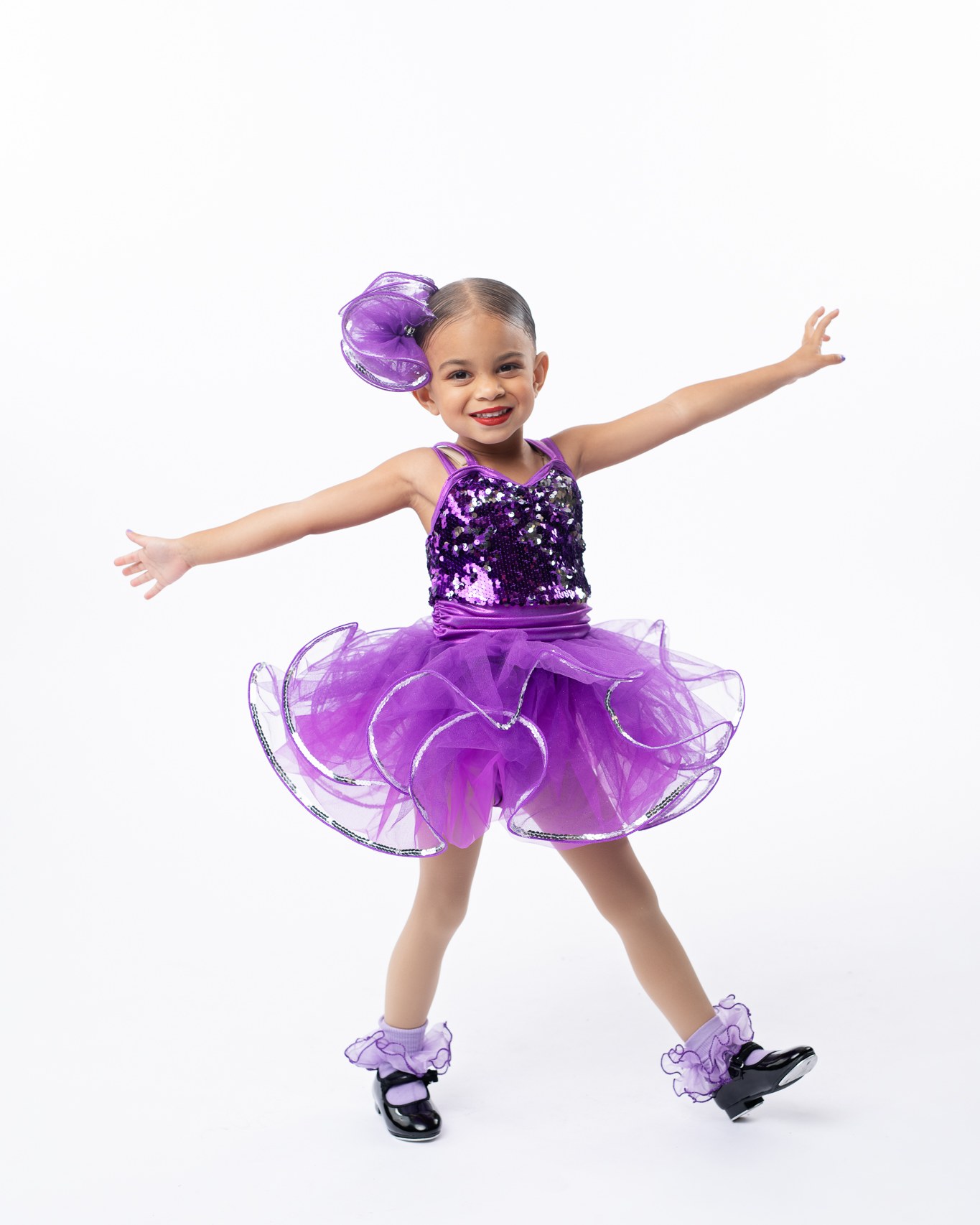 Ballet/Tap/Jazz Foundations class at Lejeune Dance Company