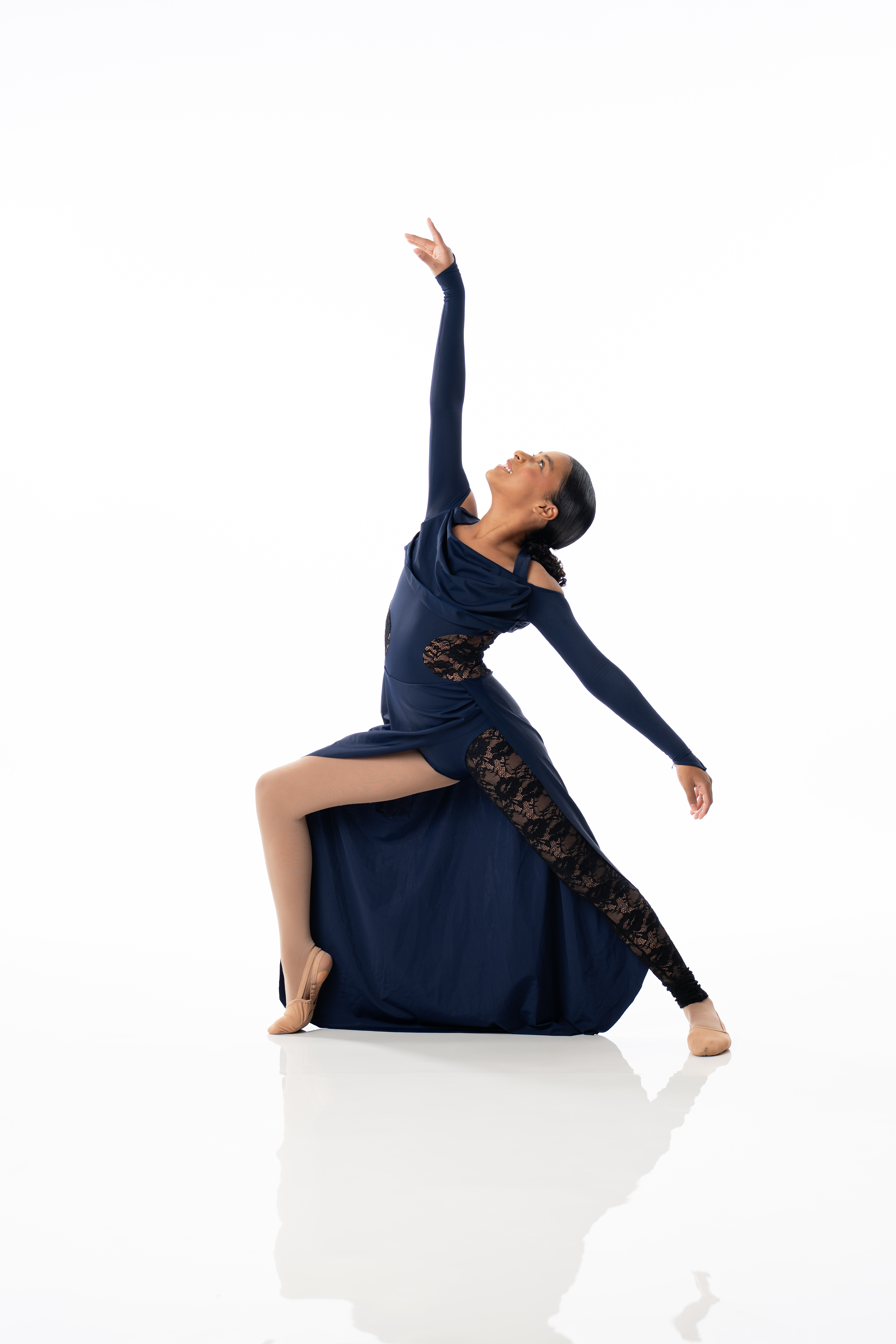 Modern dance class at Lejeune Dance Company